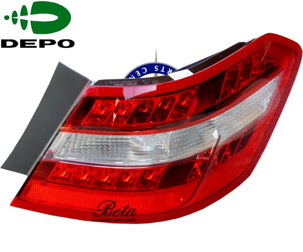 Right Side Tail lamp Elegance for Mercedes E-Class W212 2010-2013 models, Part Number 2129066701