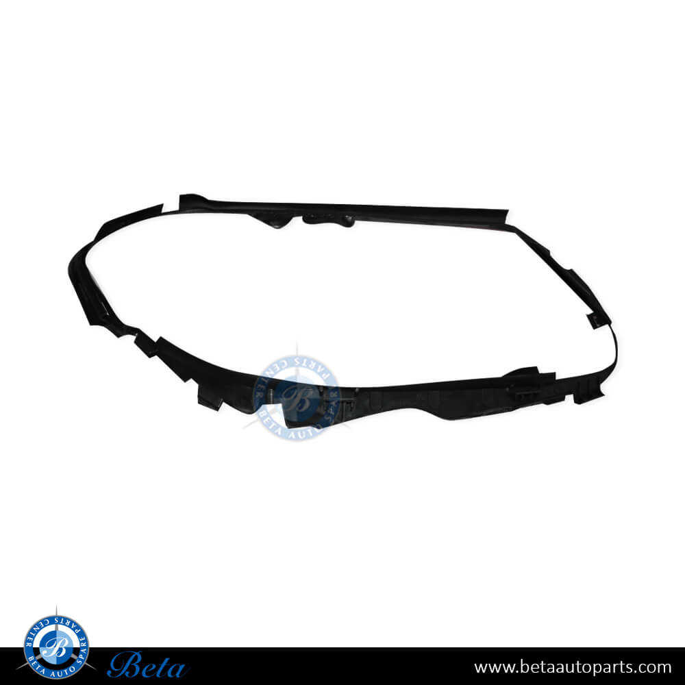Right Side Headlamp Seal for Mercedes C-Class W205/C205 2019-2021 models, Part Number 2058261000