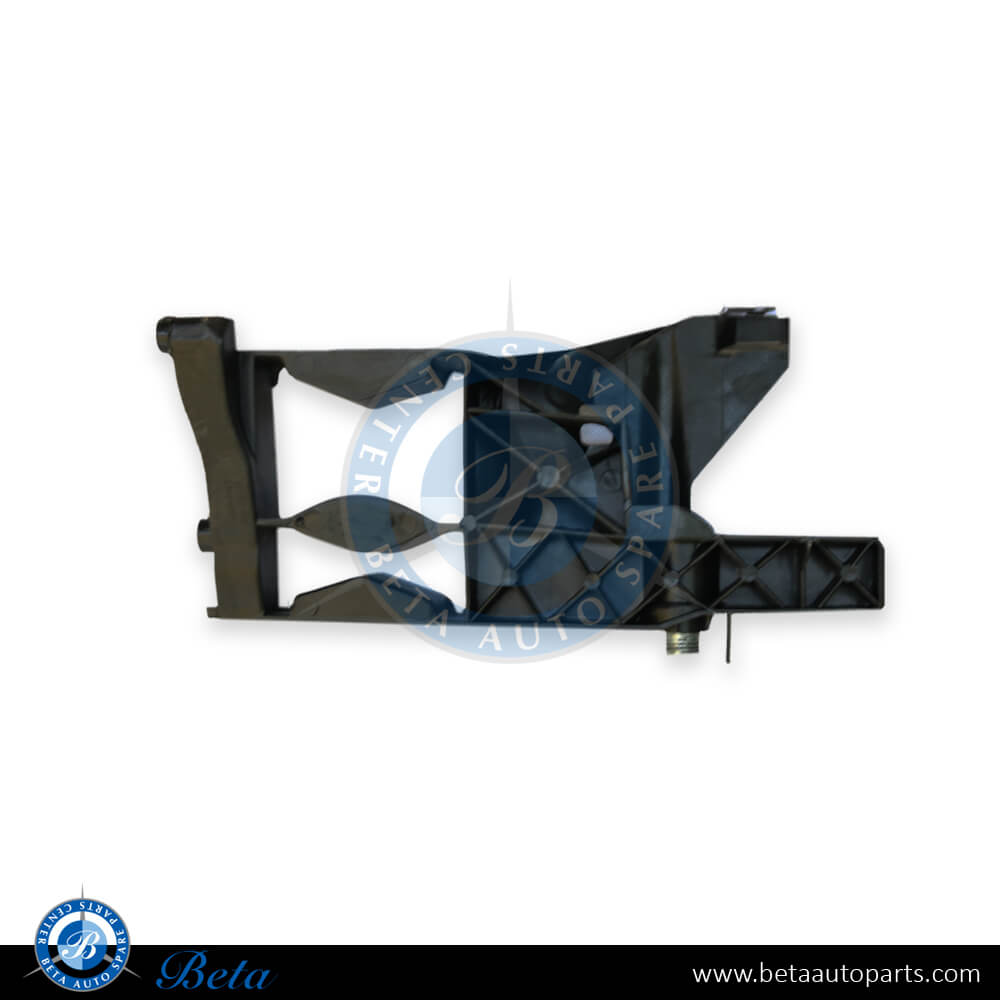 Right Side Headlamp Bracket for Audi A6 2015-2018 models, Part Number 4G0805608A