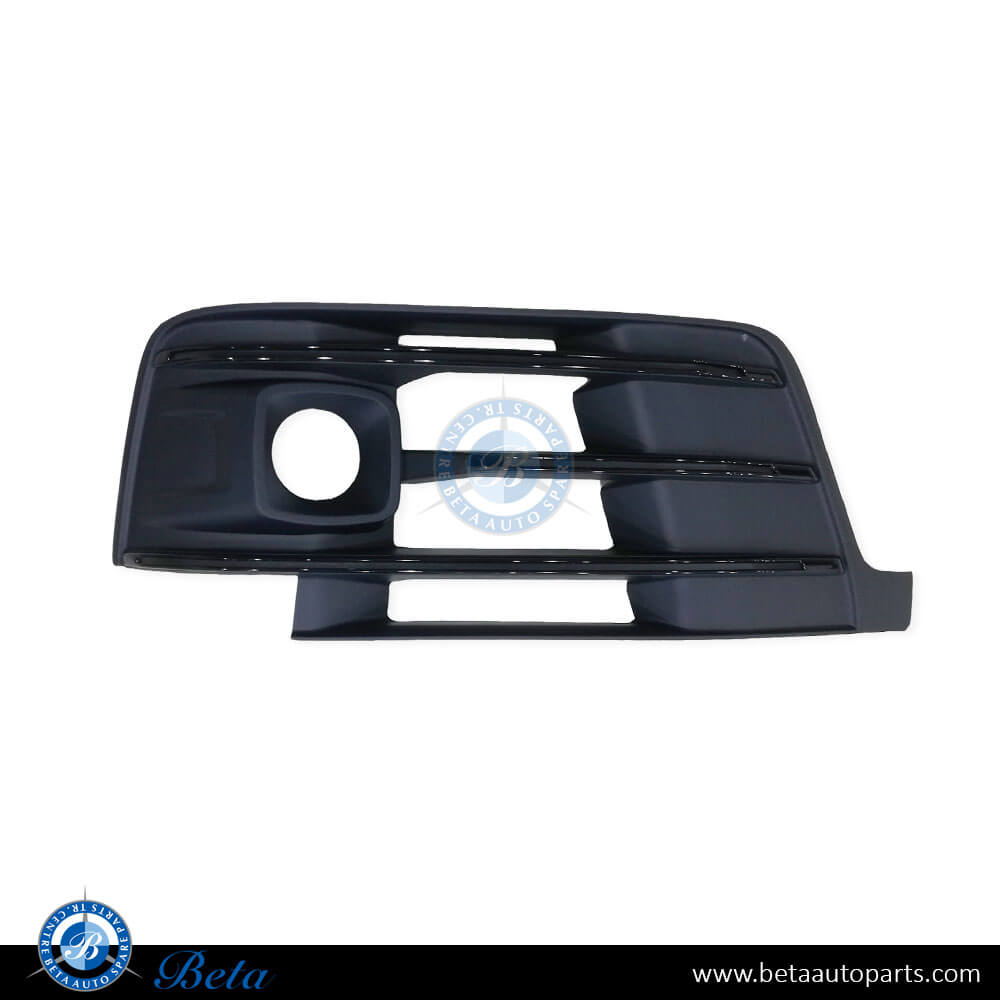 Right Side Fog Lamp Cover with Acc Hole for Audi Q7 S-Line 2016-2019 models, Part Number 4M0807682E