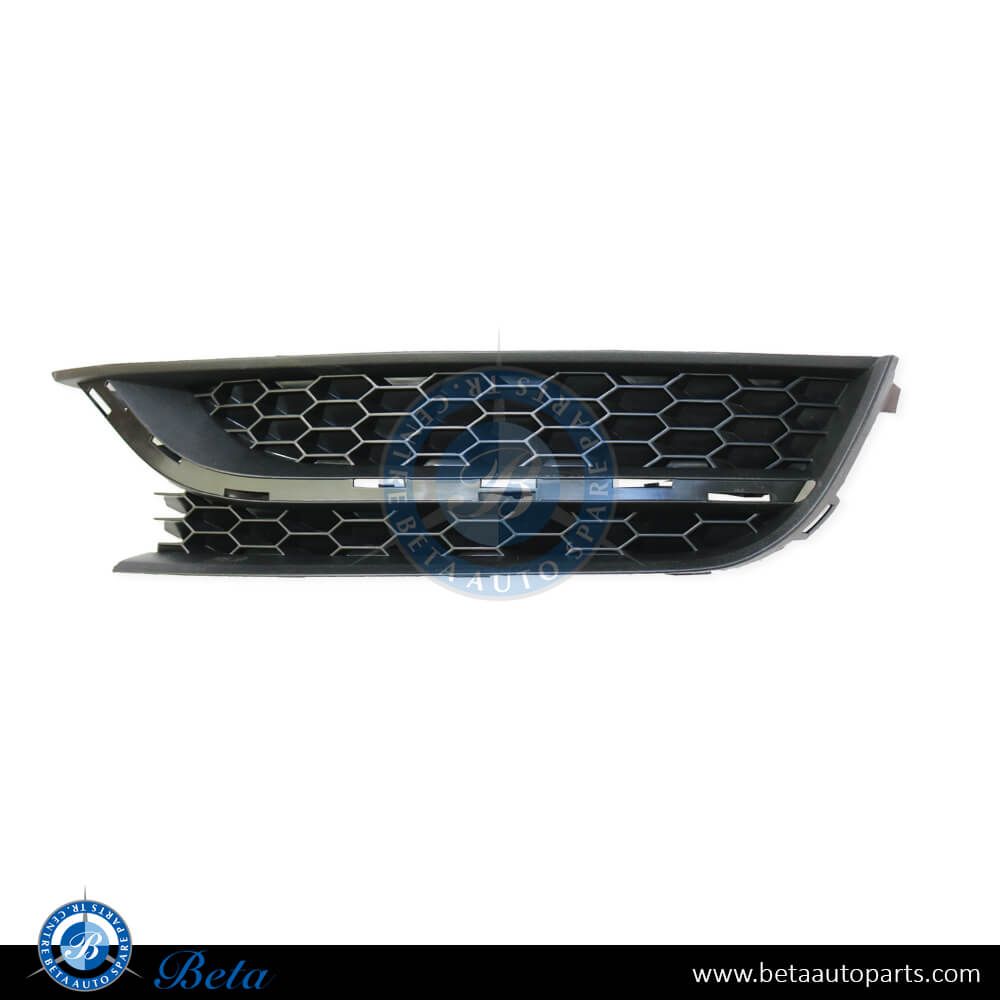Left Side Fog Lamp Cover without Hole USA type for Volkswagen Passat 2011-2014 models, Part Number 561853665E9B9