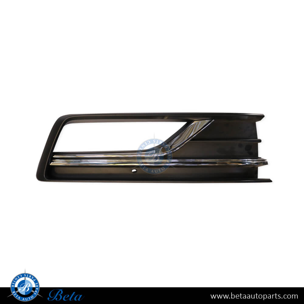Right Side Fog Lamp Cover with Hole USA type for Volkswagen Passat 2015-2019 models, Part Number 561854662H
