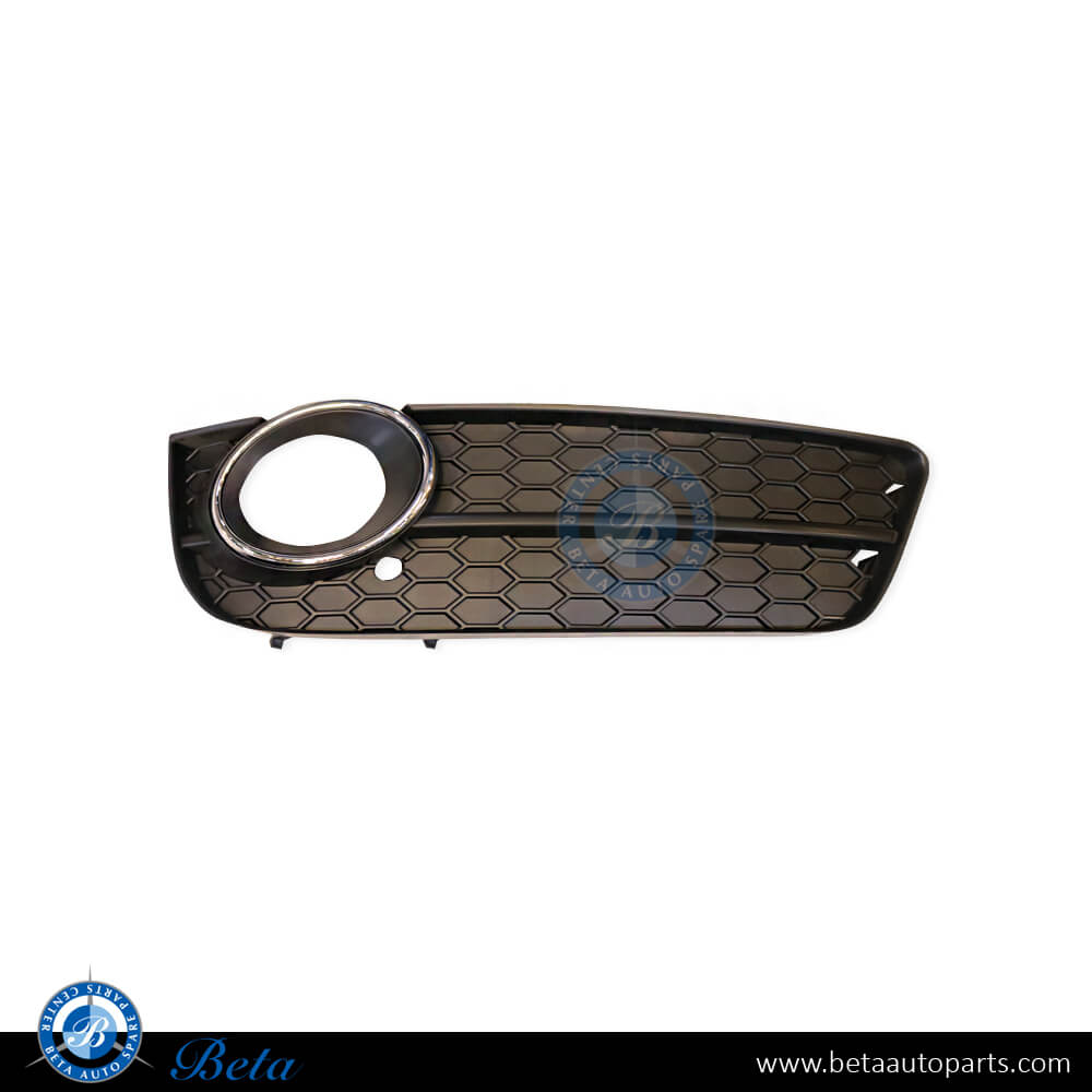 Right Side Fog Lamp Cover for Audi A5 2008-2011 models, Part Number 8T0807682