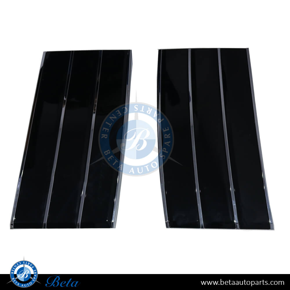 Air Vents Black and Chrome color for Range Rover Vogue 2013-Up models, Part Number LR098093 / LR098094